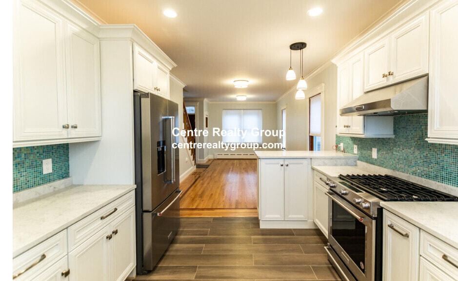 Primary Photo - 64 Langley Rd