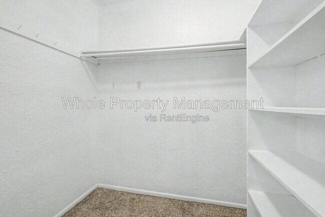 Building Photo - 5605 W 17th Ave