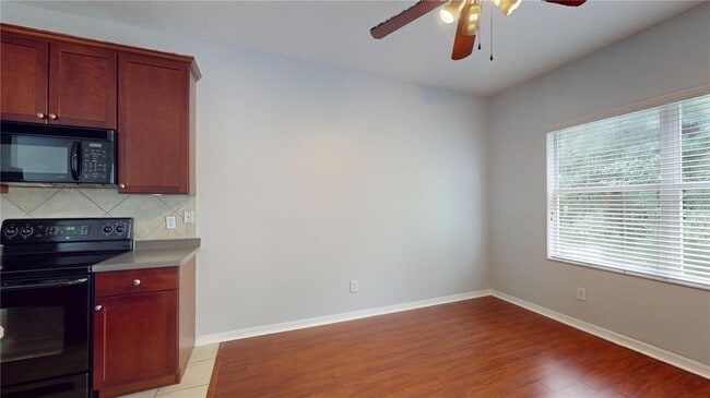 Building Photo - 17531 Hugh Ln