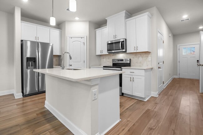 Building Photo - 326 Seaton Wy