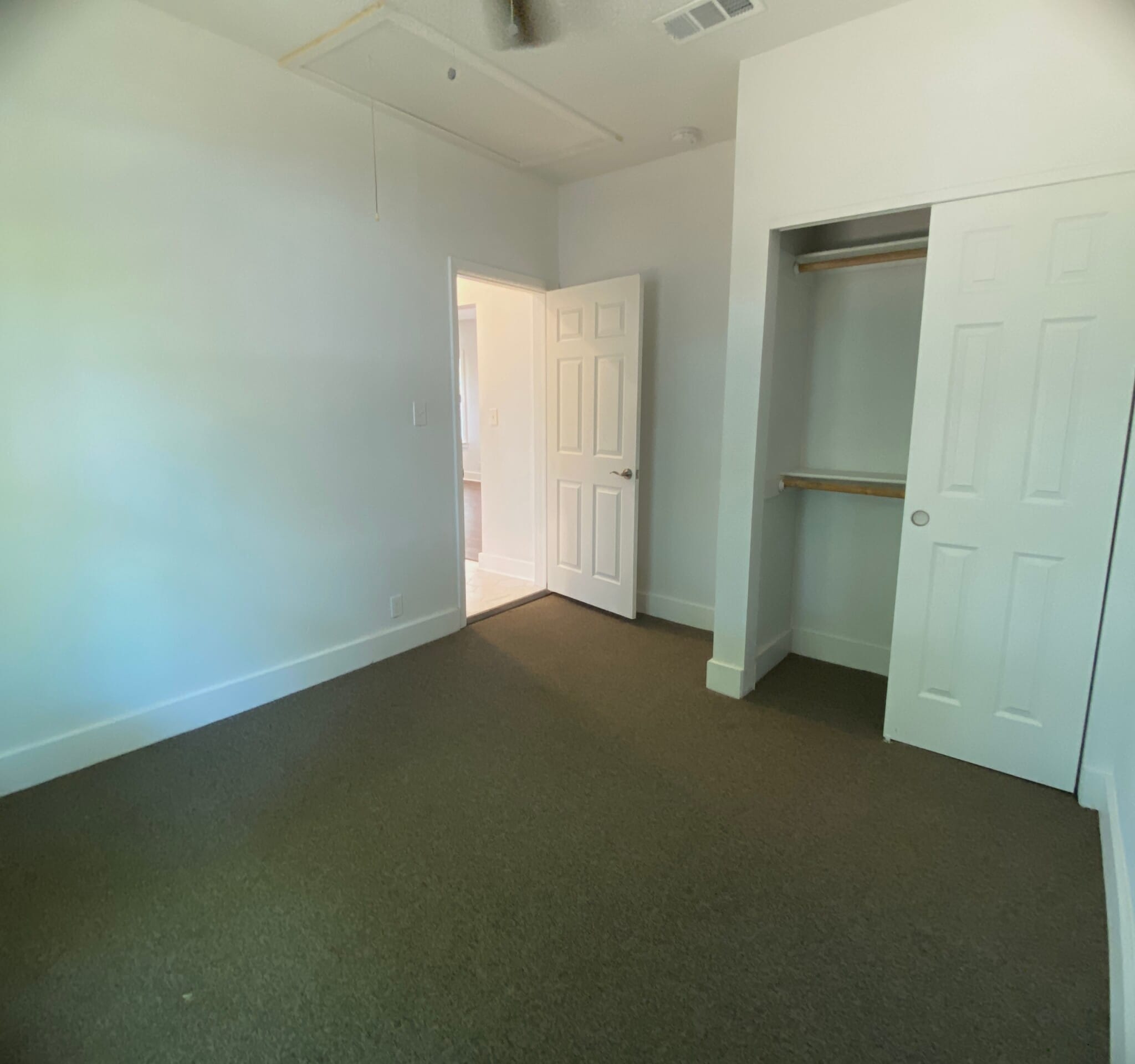 Guest - 500 Capitol Dr