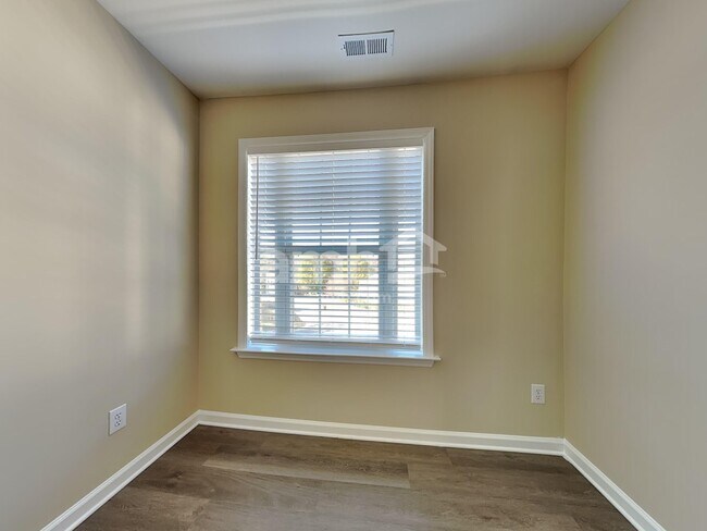 Building Photo - 4508 Hayrick Ct