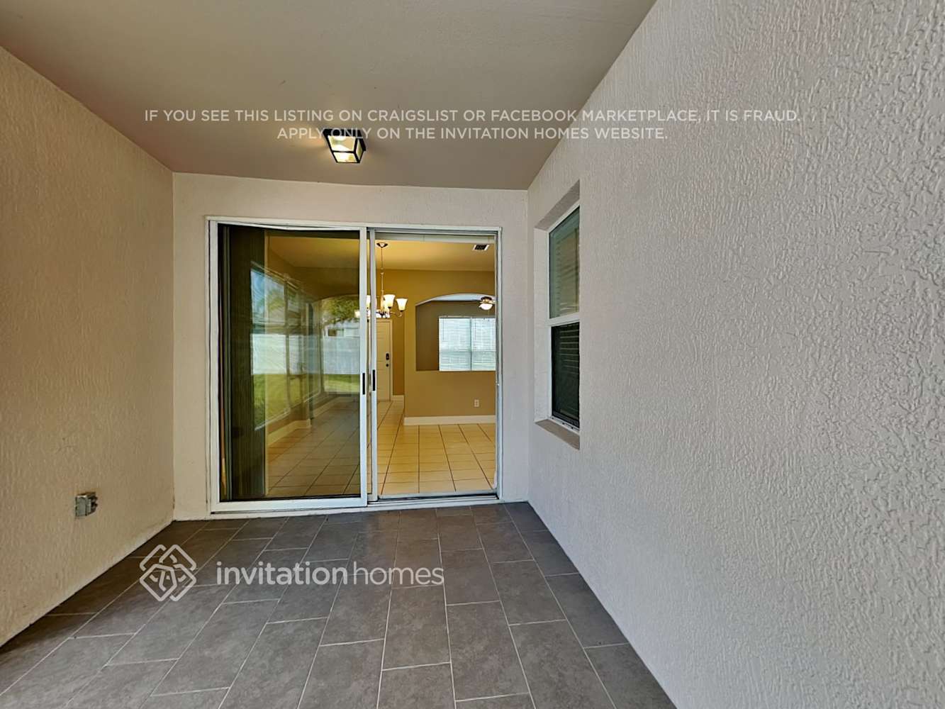 Building Photo - 4150 Caparosa Cir