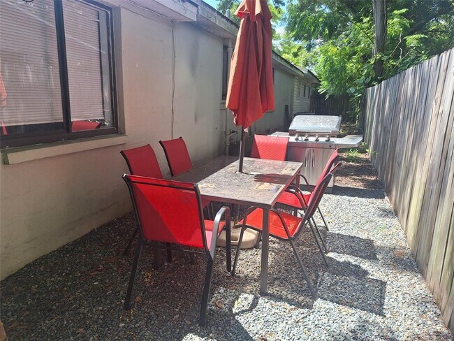 Building Photo - 6886 49th Ave N