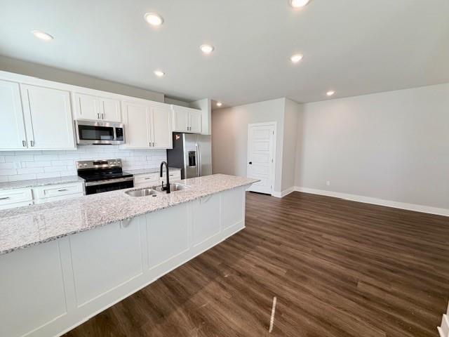 Building Photo - 1521 S Duncan Ave