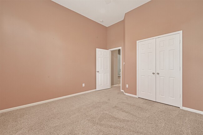 Building Photo - 18507 Sleeping Bear Wy