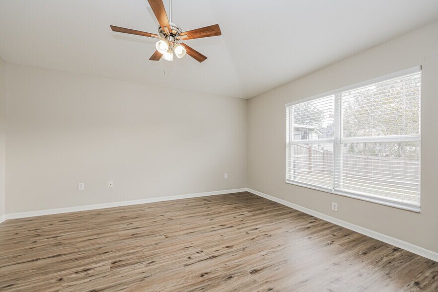 Building Photo - 5322 Watson Rd