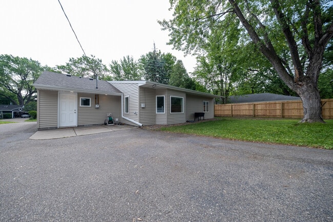 Building Photo - 7238 Knox Ave S