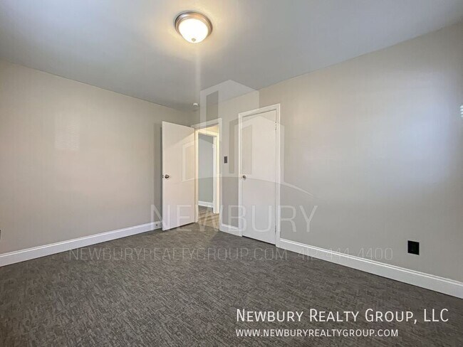 Building Photo - 317 San Juan Dr