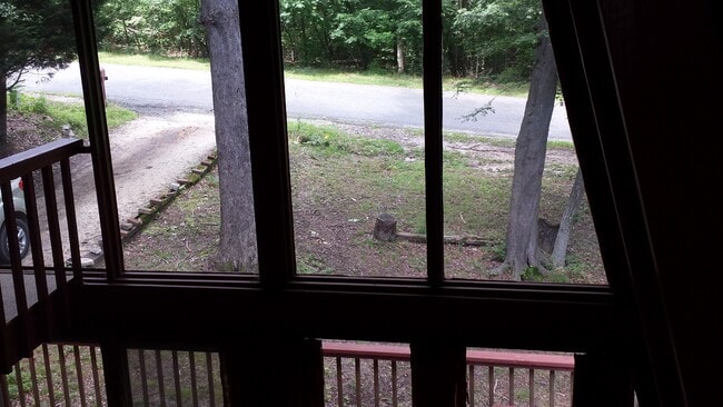 Building Photo - 66 Queens Way