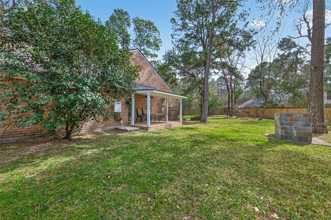 Building Photo - 35 Sheep Meadow Pl