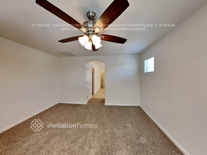 Building Photo - 1470 S Colt Dr