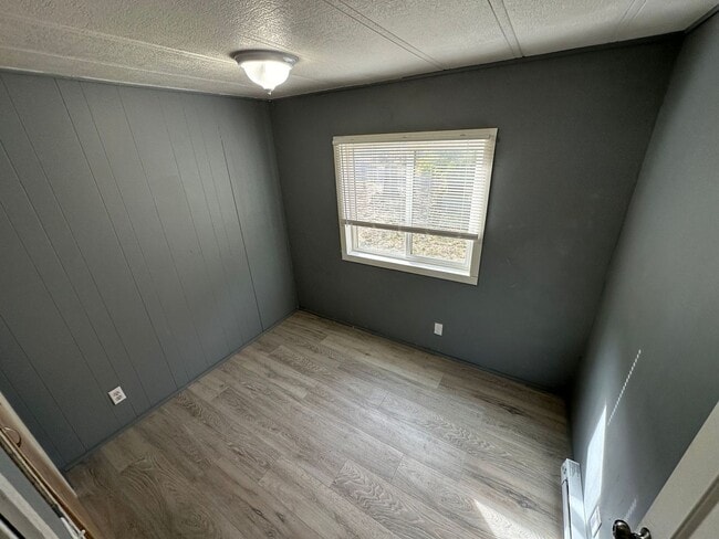 Building Photo - 1546 Gary St