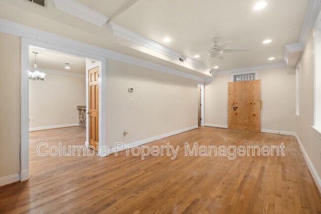 Building Photo - 1809 Kendall St NE