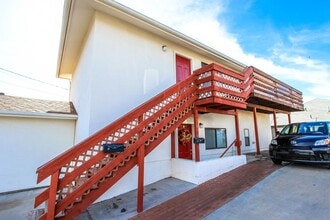 Building Photo - 351 S Marina St