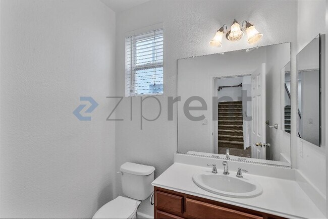 Building Photo - 3906 Glacier Ct