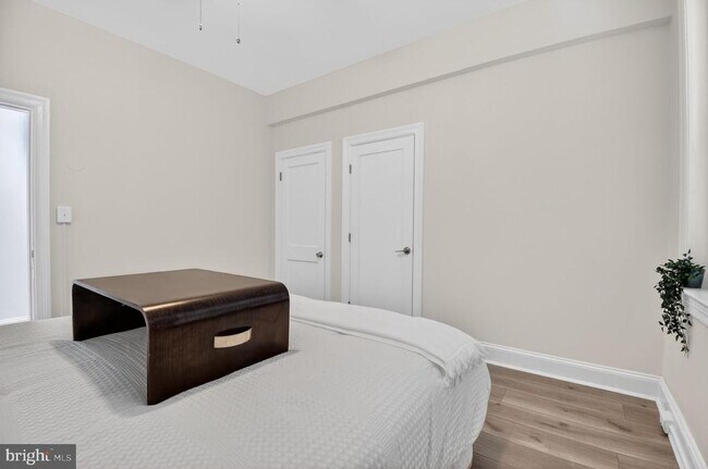 Building Photo - 1919 19th St NW