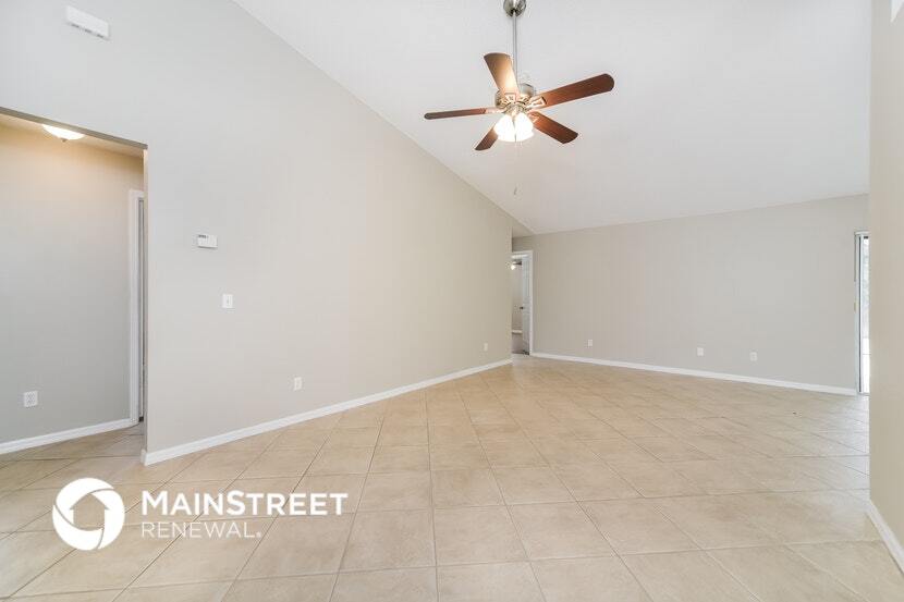 Building Photo - 1613 Oak Hill Trail