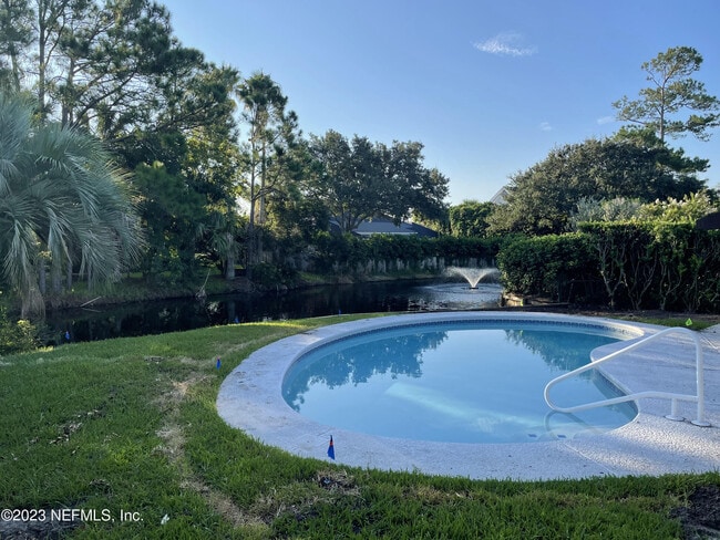 Building Photo - 65 Waterbridge Pl