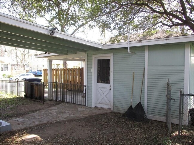 Building Photo - 4315 Avenue B