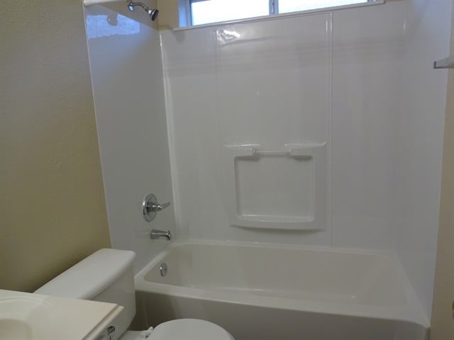 Building Photo - 14704 Varrelman St