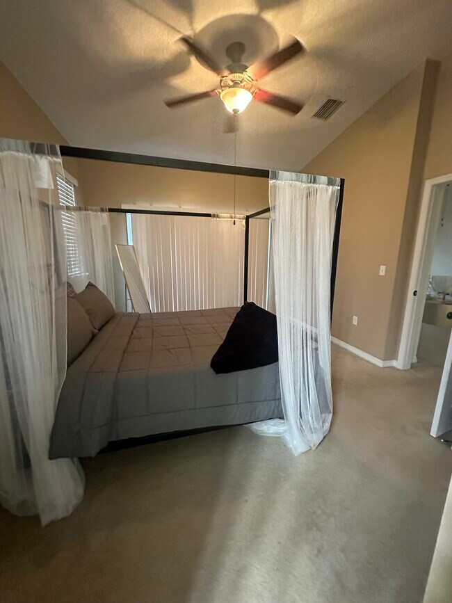 Building Photo - 9137 Moonlit Meadows Loop