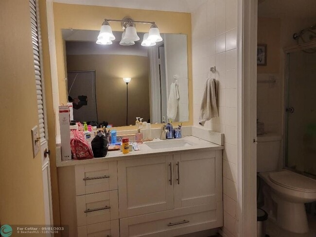 Building Photo - 2828 Casita Way