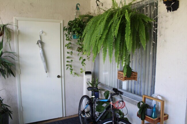 Building Photo - 4961 Sable Pine Cir