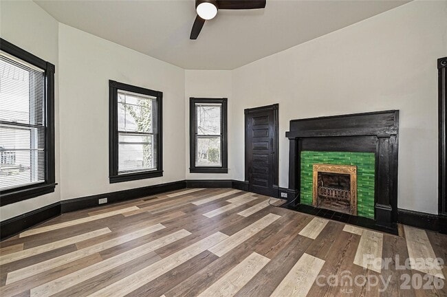 Building Photo - 1204 S Salisbury Ave