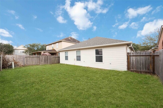 Building Photo - 19551 Dawn Canyon Rd