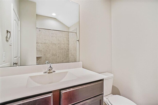 Building Photo - 24315 Winchelsea Ln