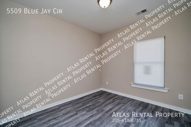 Building Photo - 5509 Blue Jay Cir