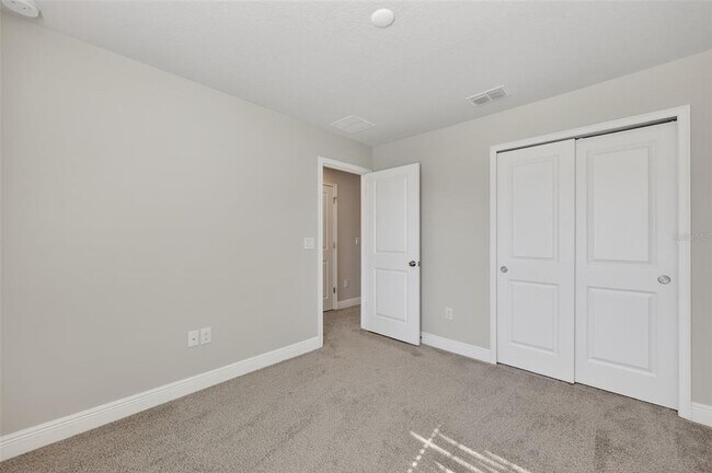 Building Photo - 6050 Grand Sonata Ave