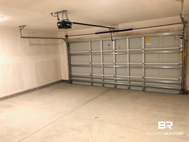 Building Photo - 10833 Northern Dancer Ct