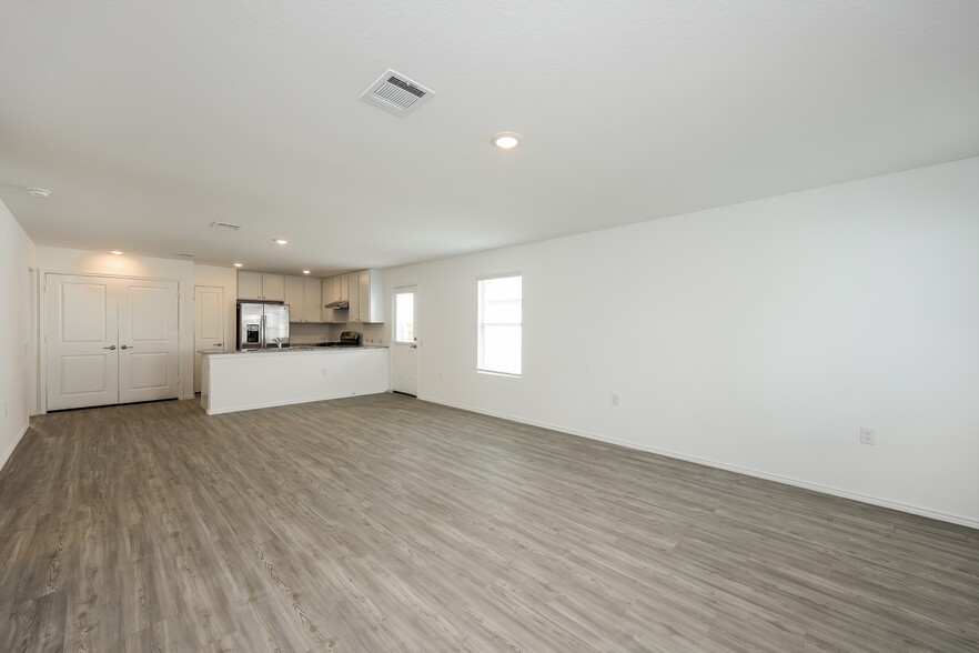 Building Photo - 4515 Emma Way