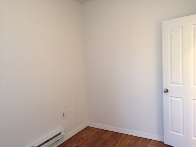 Building Photo - 27 Alton Pl