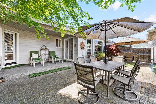 Building Photo - 3511 Blue Blossom Dr