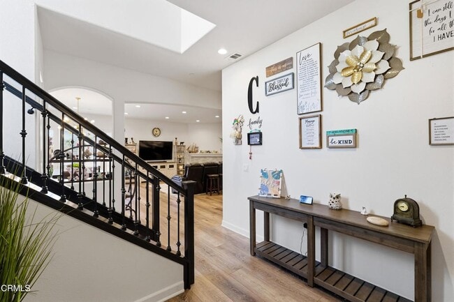 Building Photo - 2406 Nicklaus St