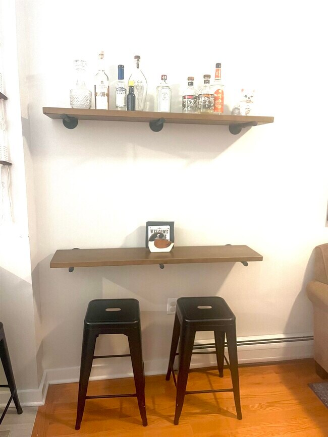 Building Photo - 422 Bloomfield St