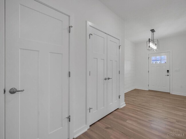 Building Photo - 8705 Quietwood Ln