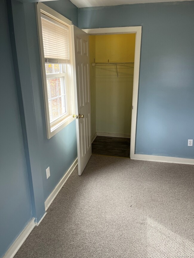 Building Photo - 146 Beebe Farms Rd