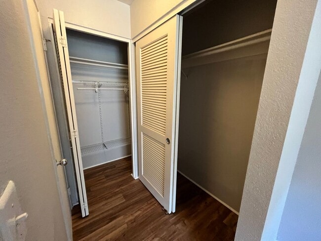 Building Photo - $2800, 2BR/1BA/2PKG, Crosspointe (Aiea/Hon...