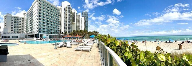 Building Photo - 19201 Collins Ave