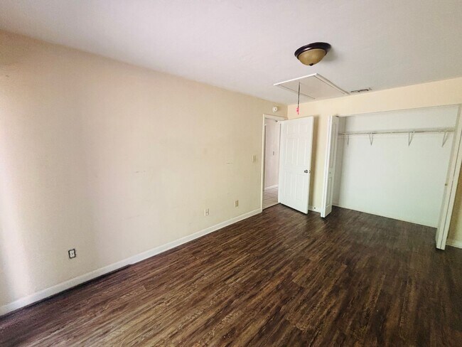 Building Photo - Baxley - 1915