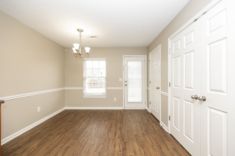 Building Photo - 3014 Deer Trail Dr