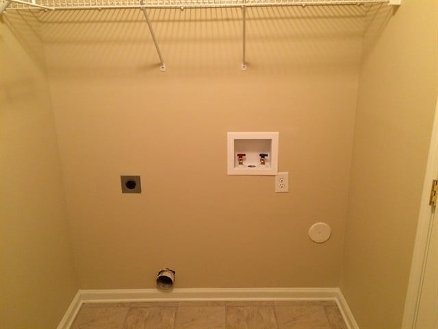 Building Photo - 120 Birch Hill Ct
