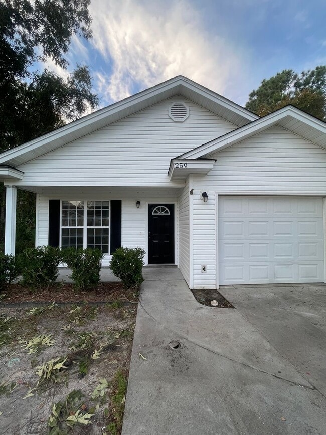 Primary Photo - 259 Millcrest Dr