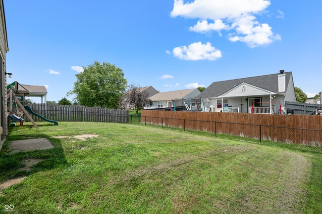 Building Photo - 452 Southern Pines Dr