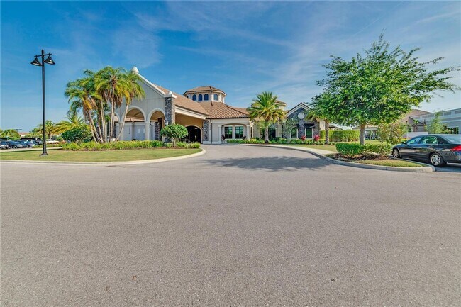 Building Photo - 16804 Vardon Ter