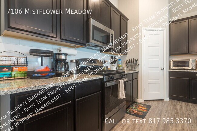 Building Photo - 7106 Mistflower Mdw